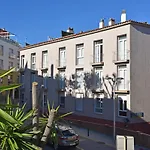 Ar Dosjoimi Apartments